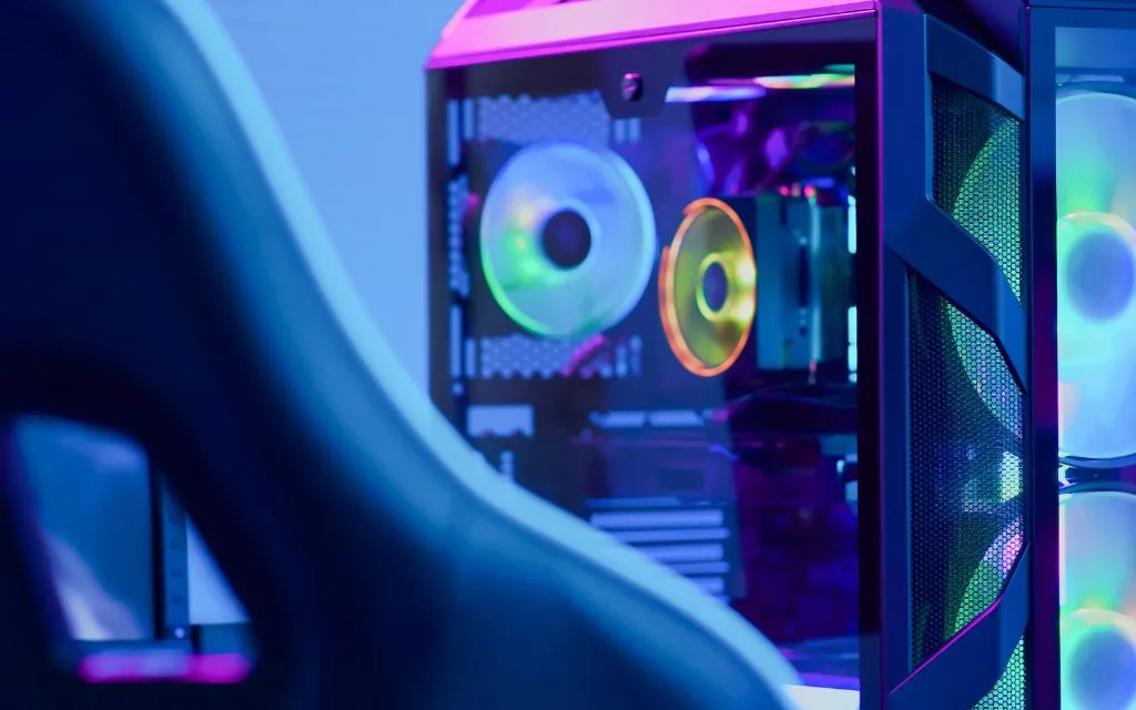 Gaming dator för att spela Fortnite